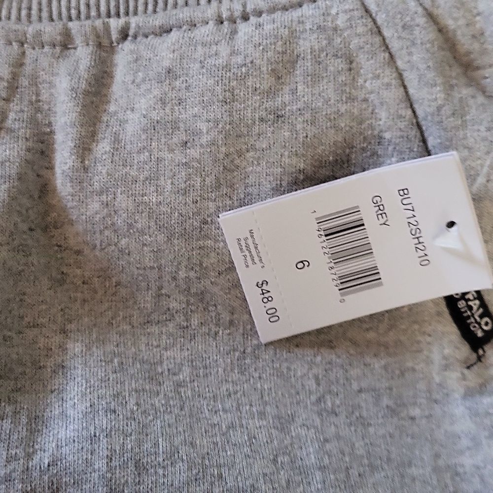 𝅺BOYS 2 pack jogger shorts size 6 - Picture 3 of 4